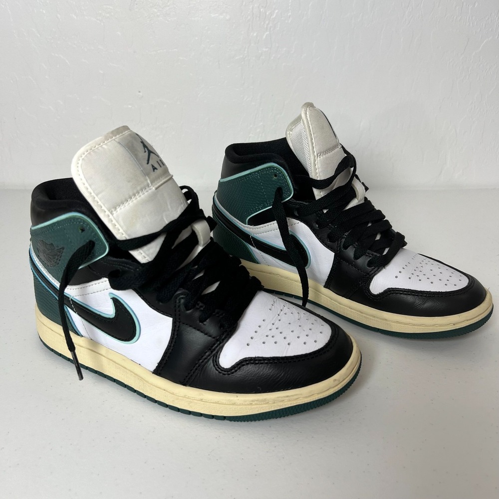 Air Jordan 1 Mid Oxidized Green W Size 5.5 Smooth And Lizard-Effect